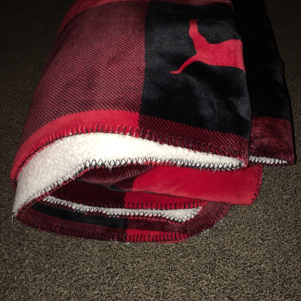 Sold - Picture 4 of 8